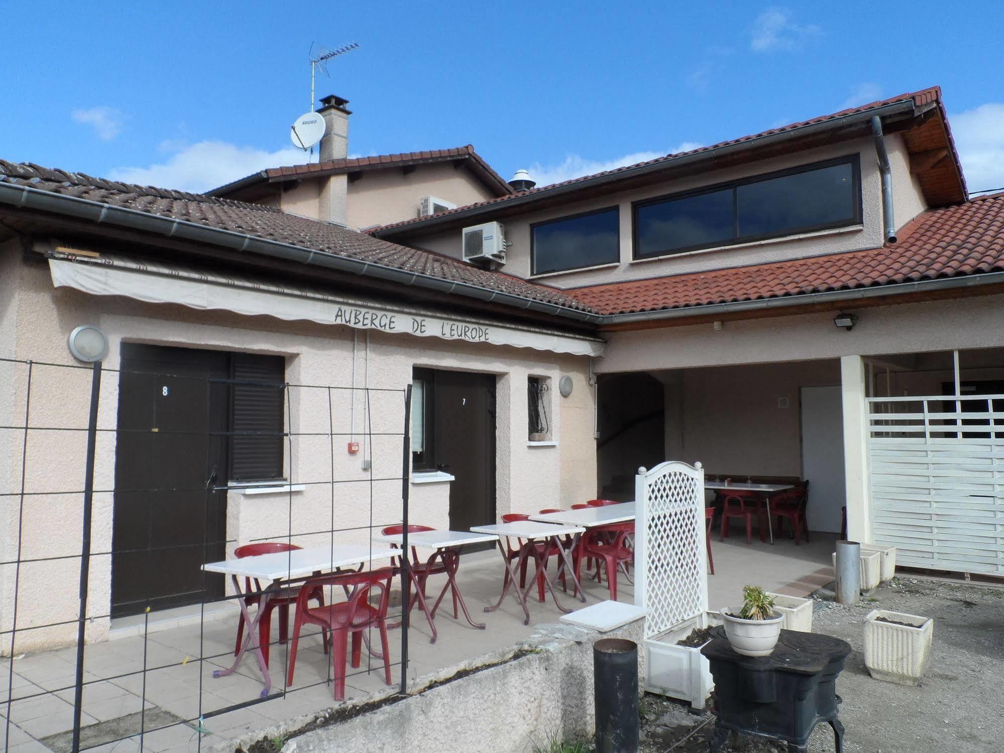 Auberge De L'Europe Saint-Quentin-Fallavier Exterior foto