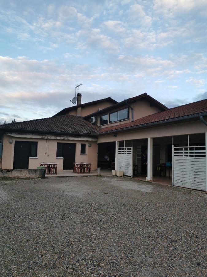 Auberge De L'Europe Saint-Quentin-Fallavier Exterior foto